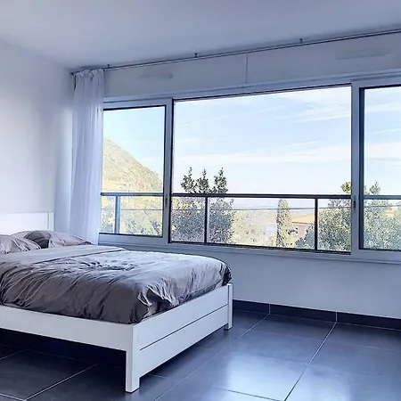 Great With A Sea View And Parking In 400 Meters From Monaco Apartamento