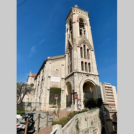 Great With A Sea View And Parking In 400 Meters From Monaco